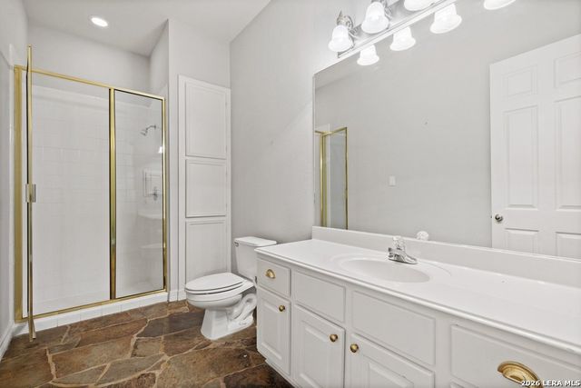 17323 FOUNTAIN BLUFF DR, San Antonio, TX 78248