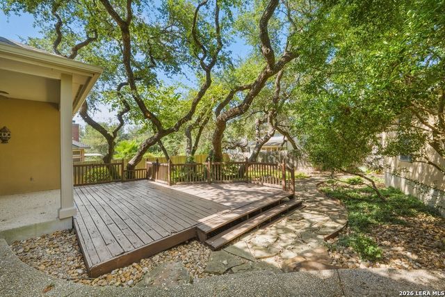 17323 FOUNTAIN BLUFF DR, San Antonio, TX 78248