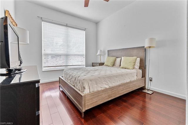 1845 Les Chateaux BLVD 202, Naples, FL 34109