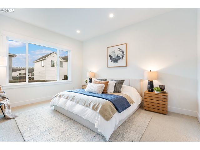 5155 N BENTON Dr, Camas, WA 98607
