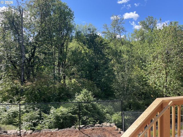 5155 N BENTON Dr, Camas, WA 98607