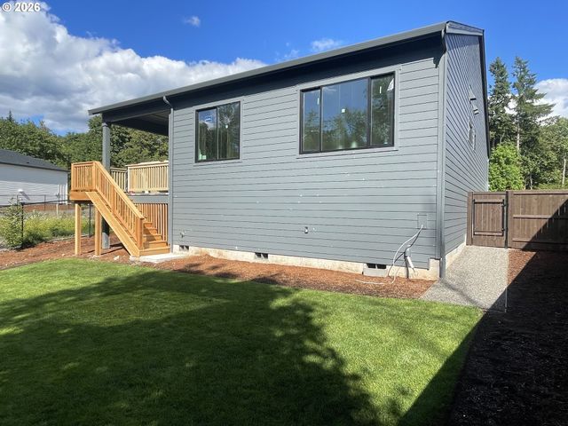 5155 N BENTON Dr, Camas, WA 98607