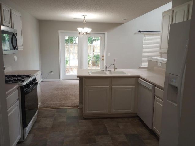 108 Lacombe Court, Holly Springs, NC 27540