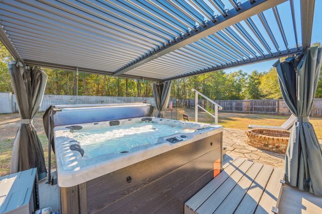 3720 Kittrell Lane, Crestview, FL 32539