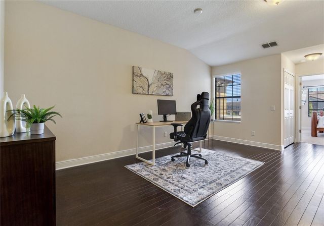 11604 CROWNED SPARROW LANE, Tampa, FL 33626