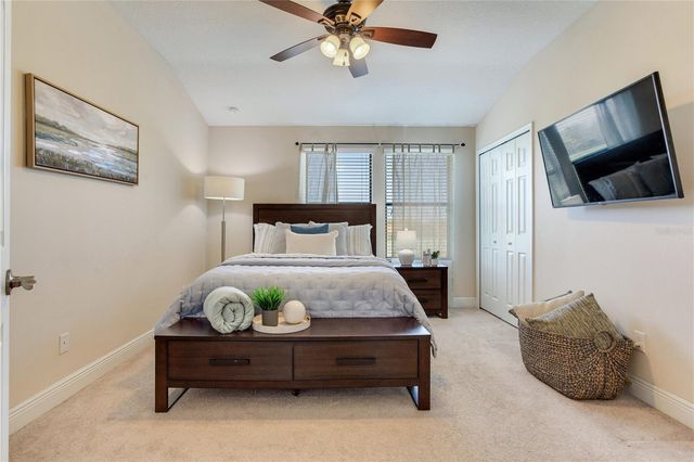 11604 CROWNED SPARROW LANE, Tampa, FL 33626