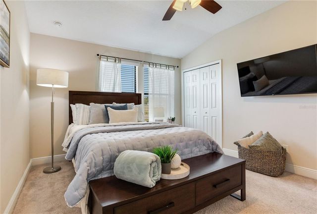 11604 CROWNED SPARROW LANE, Tampa, FL 33626