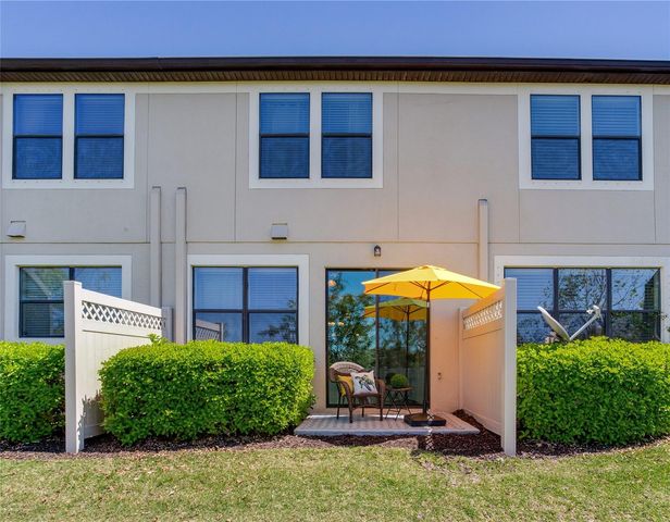 11604 CROWNED SPARROW LANE, Tampa, FL 33626