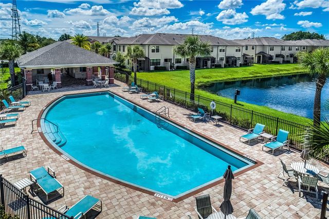 11604 CROWNED SPARROW LANE, Tampa, FL 33626