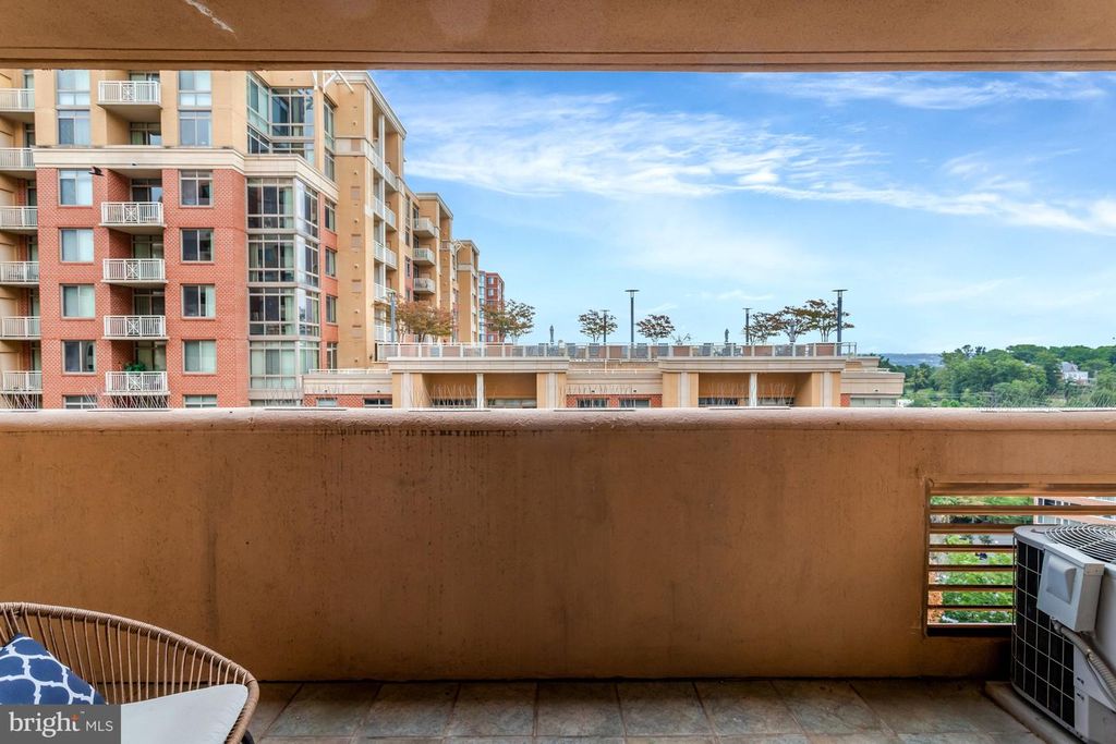 1301 N COURTHOUSE RD #1108, Arlington, VA 22201