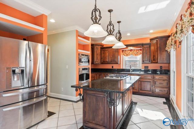 1807 Gaslight Way NE, Huntsville, AL 35816