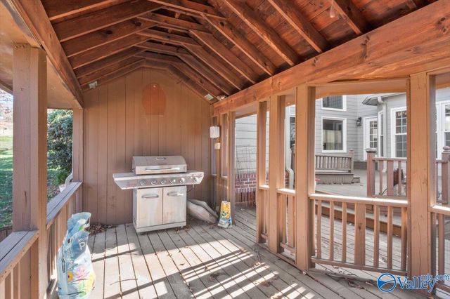 1807 Gaslight Way NE, Huntsville, AL 35816