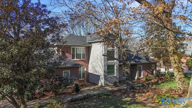 1807 Gaslight Way NE, Huntsville, AL 35816