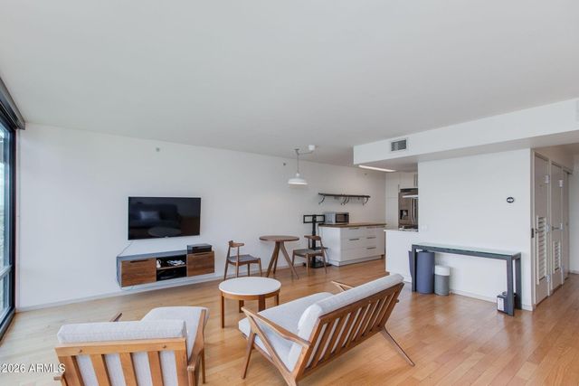 4808 N 24TH Street 806, Phoenix, AZ 85016