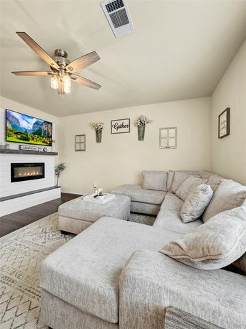 1905 Burl Lane, Anna, TX 75409