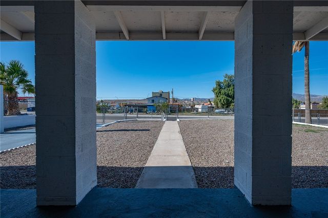 200 Lee Avenue, Bullhead City, AZ 86429