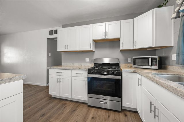 200 Lee Avenue, Bullhead City, AZ 86429