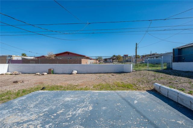 200 Lee Avenue, Bullhead City, AZ 86429