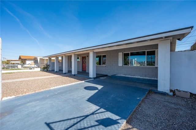 200 Lee Avenue, Bullhead City, AZ 86429
