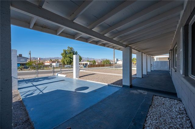 200 Lee Avenue, Bullhead City, AZ 86429