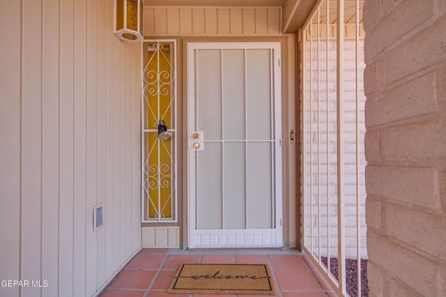 10468 APHONIA Drive, El Paso, TX 79924