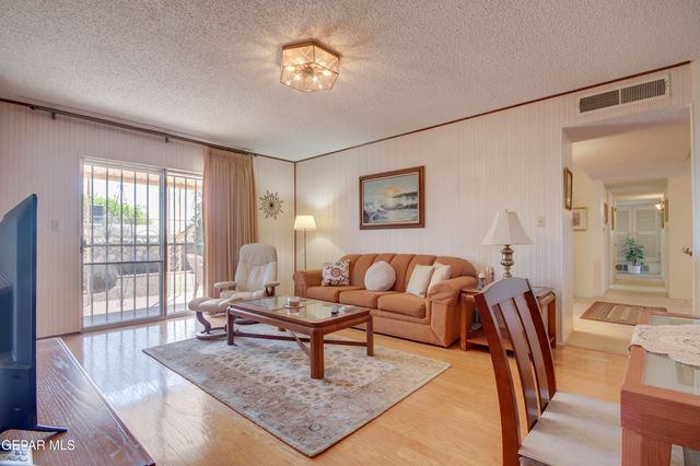 10468 APHONIA Drive, El Paso, TX 79924