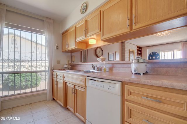 10468 APHONIA Drive, El Paso, TX 79924