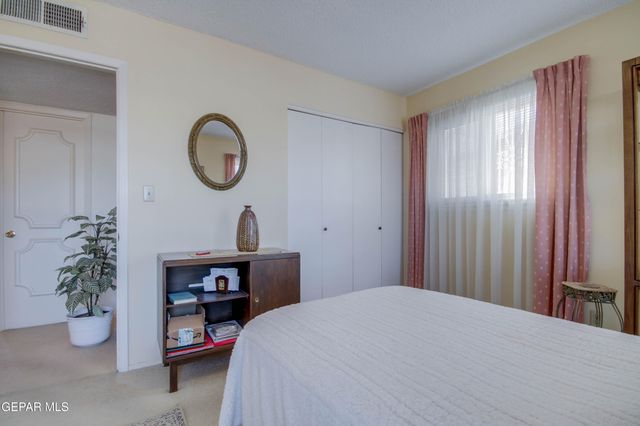 10468 APHONIA Drive, El Paso, TX 79924