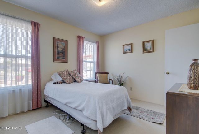 10468 APHONIA Drive, El Paso, TX 79924