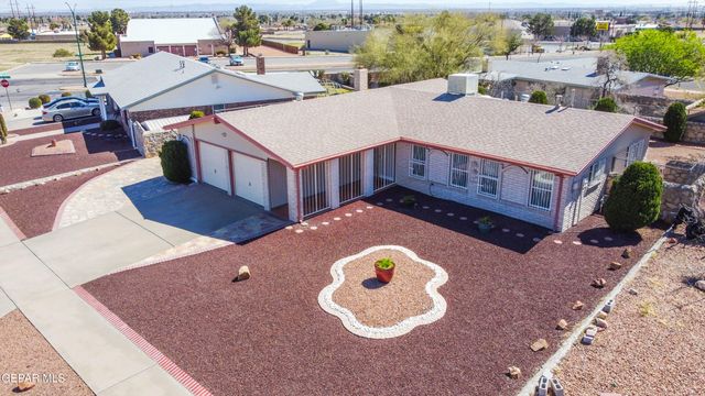 10468 APHONIA Drive, El Paso, TX 79924