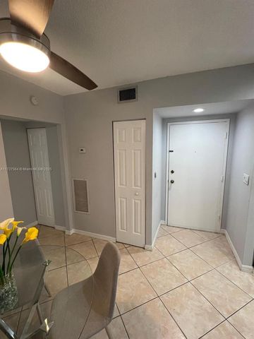 6707 NW 169th St A101, Hialeah, FL 33015