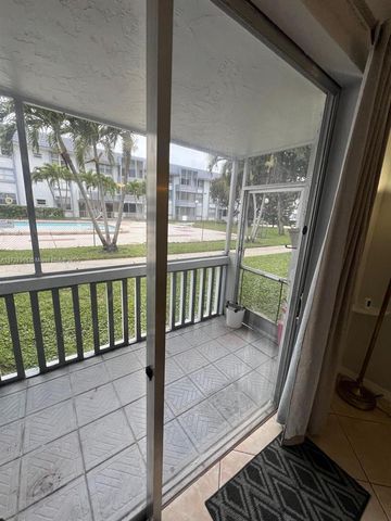 6707 NW 169th St A101, Hialeah, FL 33015