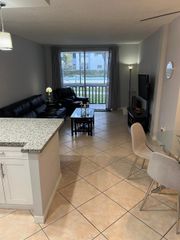 6707 NW 169th St A101, Hialeah, FL 33015