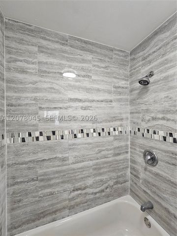 6580 W 27th Ct 58-24, Hialeah, FL 33016