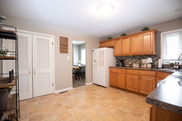 8160 E New York Street, Indianapolis, IN 46219