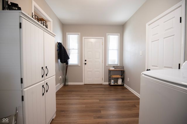 8160 E New York Street, Indianapolis, IN 46219