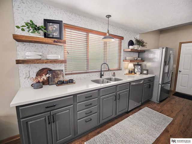 5824 Billings Court, Lincoln, NE 68516