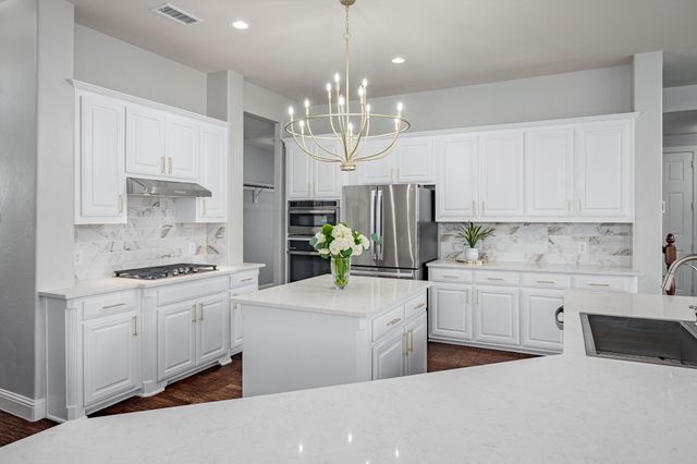 75 Stone Hinge Drive, Fairview, TX 75069