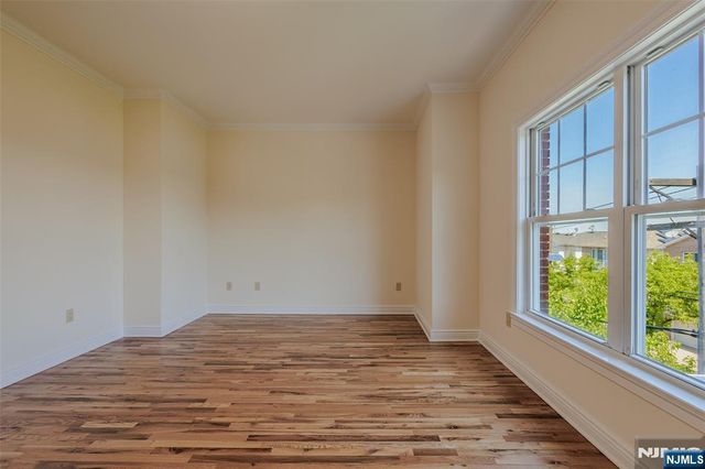 29-31 Freeman Street D-2, Newark, NJ 07105