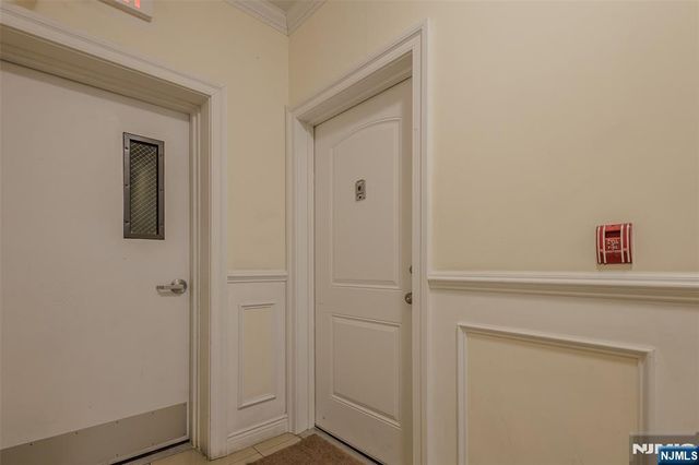 29-31 Freeman Street D-2, Newark, NJ 07105