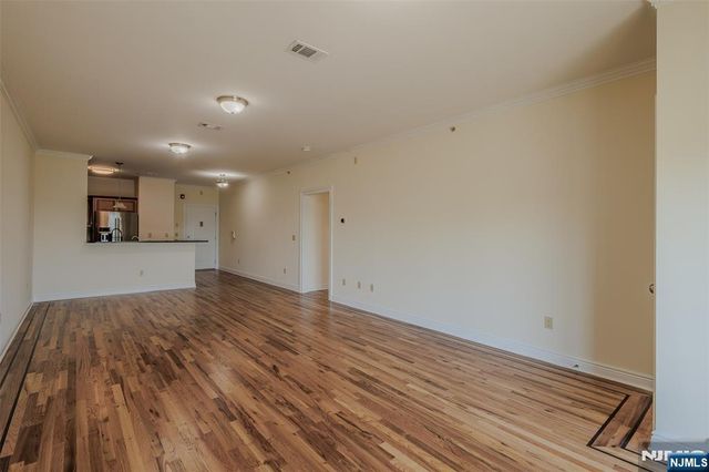29-31 Freeman Street D-2, Newark, NJ 07105
