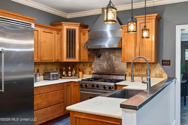 210 Idlewood Drive, Waveland, MS 39576