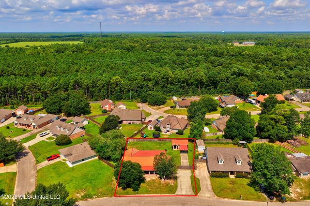 210 Idlewood Drive, Waveland, MS 39576
