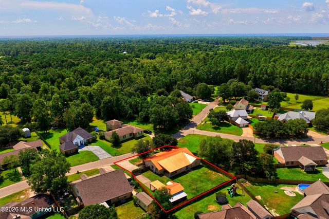 210 Idlewood Drive, Waveland, MS 39576
