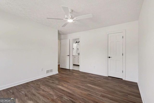 3048 Wembley Forest Place, Atlanta, GA 30340