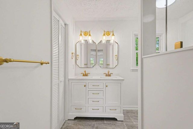 3048 Wembley Forest Place, Atlanta, GA 30340