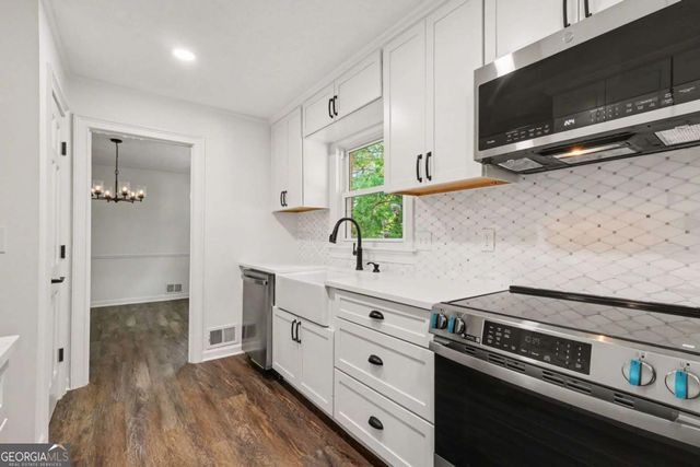3048 Wembley Forest Place, Atlanta, GA 30340