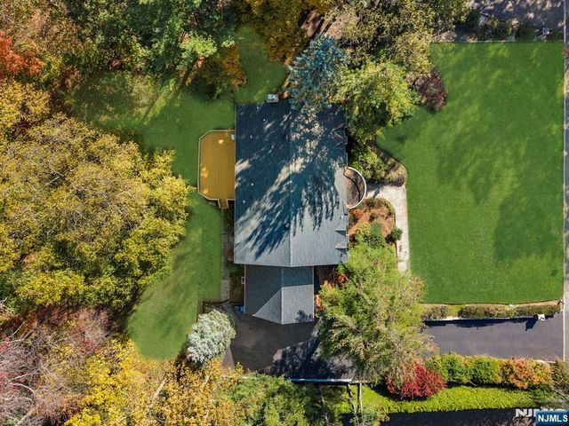 23 Pike Street, Alpine, NJ 07620