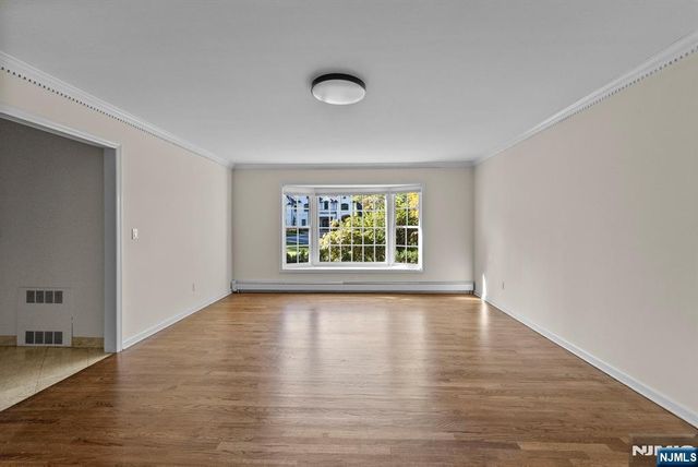 23 Pike Street, Alpine, NJ 07620