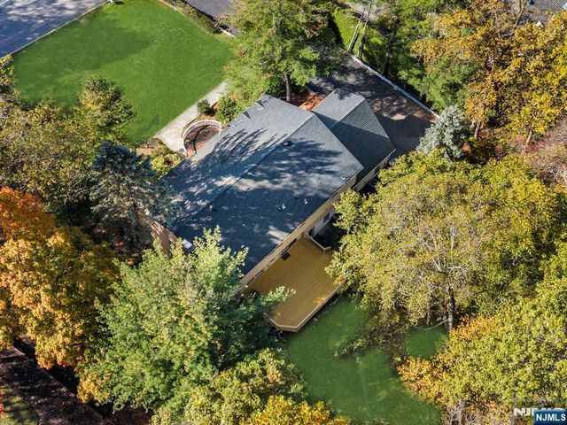 23 Pike Street, Alpine, NJ 07620